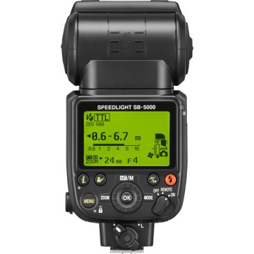 Flash Nikon SB-5000 para Nikon D100